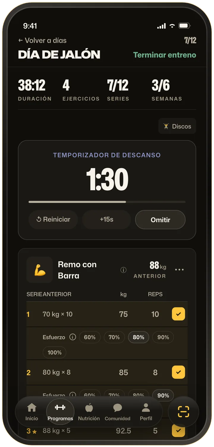 Pantalla de entrenamiento en vivo del Día de Jalón con duración, series y semanas, temporizador de descanso y las series de Remo con Barra con el peso anterior, las reps y el esfuerzo.